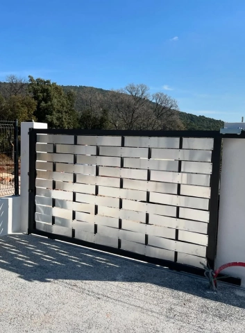 Portail et clôture aluminium à La Seyne-sur-Mer